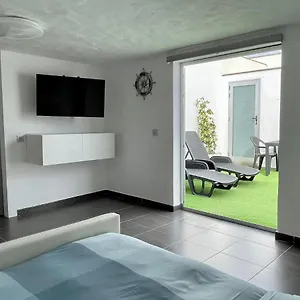 https://estudio-grey.puertodelcarmen-hotels.org